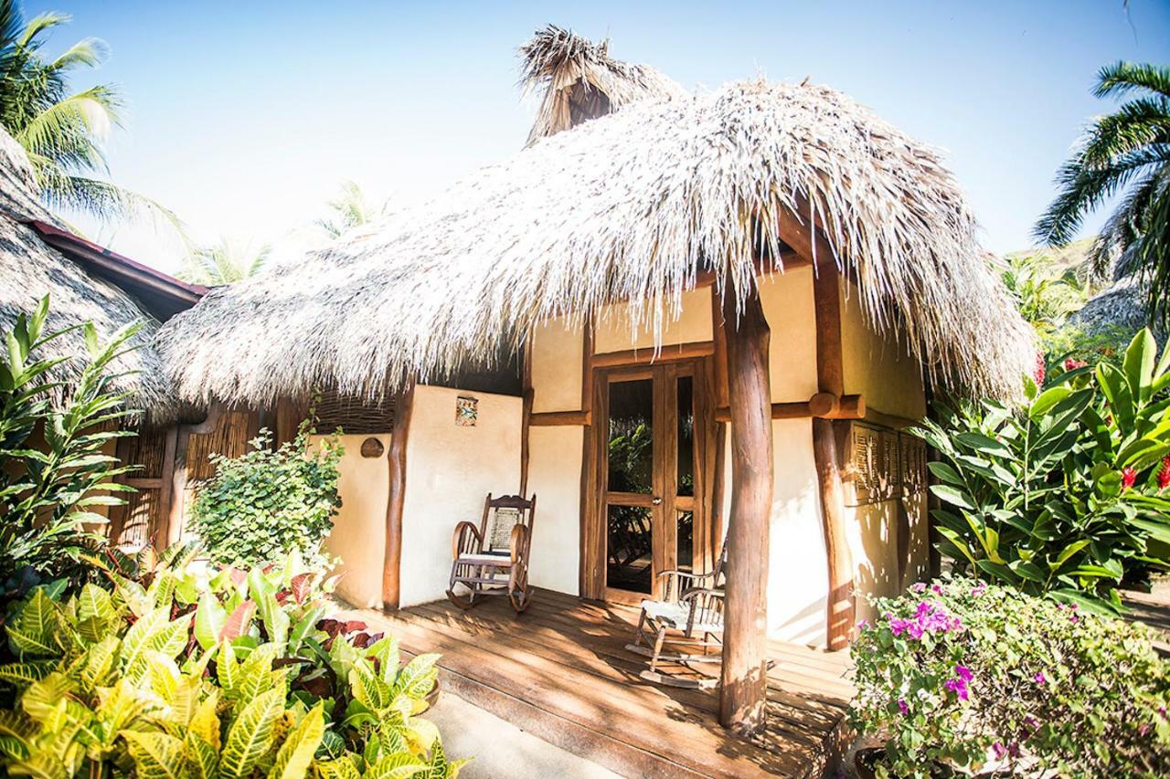Hotel Present Moment Retreat Troncones Exterior foto